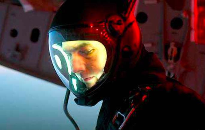 tom cruise are planning to next film shooting in space-ram | बाबो! चक्क अंतराळात होणार या सिनेमाचे शूटींग; नासासोबत सुरु आहे चर्चा!! tom cruise are planning to next film shooting in space-ram | बाबो! चक्क अंतराळात होणार या सिनेमाचे शूटींग; नासासोबत सुरु आहे चर्चा!!