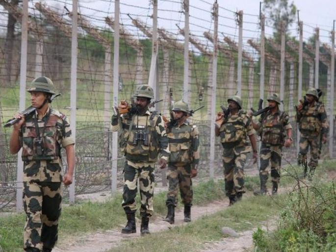 High alert on the Line of Control after the brutal assassination of Jawan | जवानाच्या क्रूर हत्येनंतर नियंत्रण रेषेवर हाय अलर्ट High alert on the Line of Control after the brutal assassination of Jawan | जवानाच्या क्रूर हत्येनंतर नियंत्रण रेषेवर हाय अलर्ट