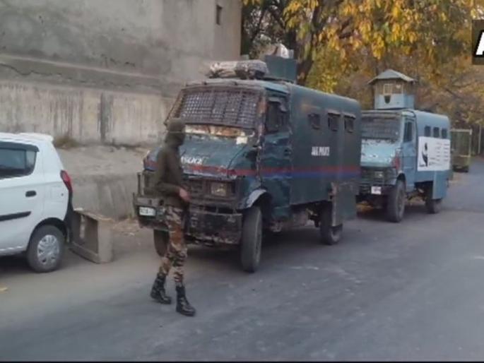 plot to capture indian post foiled in kupwara district | भारतीय चौकीवर कब्जा करण्याचा कट उधळला; लष्कराकडून एका पाकी घुसखोराचा खात्मा plot to capture indian post foiled in kupwara district | भारतीय चौकीवर कब्जा करण्याचा कट उधळला; लष्कराकडून एका पाकी घुसखोराचा खात्मा