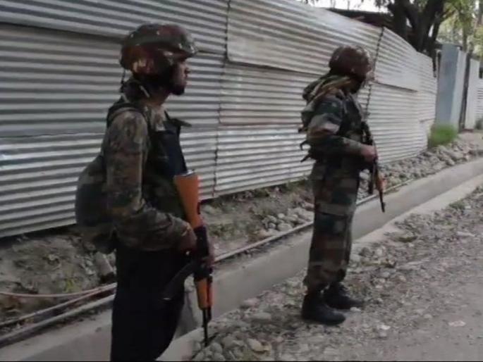 cordon and search operation by army crpf and police underways in pulwama district of jammu kashmir | Jammu Kashmir: पुलवामात सर्च ऑपरेशन सुरू; 20 गावांमध्ये दहशतवादी लपल्याची शक्यता cordon and search operation by army crpf and police underways in pulwama district of jammu kashmir | Jammu Kashmir: पुलवामात सर्च ऑपरेशन सुरू; 20 गावांमध्ये दहशतवादी लपल्याची शक्यता