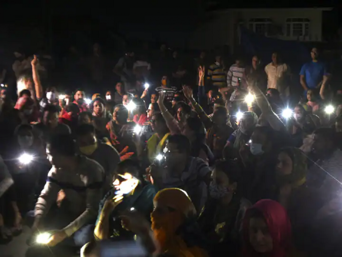 Jammu Kashmir: Violence in Kashmir Valley again; Assassination of Kashmiri Pandit yesterday, firing on police today | Jammu Kashmir: काश्मीर घाटीत पुन्हा हिंसाचार; काल काश्मीरी पंडिताची हत्या, आज पोलिसावर गोळीबार