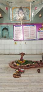 The ancient Mahadev temple on Kang river banks: The devotees of the devotees of Jamner | कांग नदी काठावरील पुरातन महादेव मंदिर : जामनेरला भाविकांचे श्रद्धास्थान