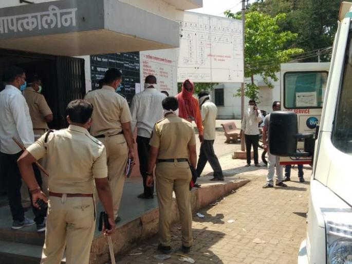Jamner encountered two groups of the same community | जामनेरला एकाच समुदायाचे दोन गट भिडले Jamner encountered two groups of the same community | जामनेरला एकाच समुदायाचे दोन गट भिडले
