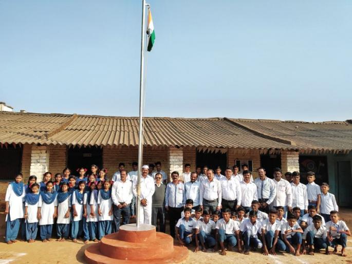 Celebrated Janjira Mukti Sangram Yatra in Murud | मुरुडमध्ये जंजिरा मुक्ती संग्राम दिन उत्साहात साजरा