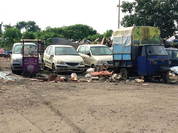 Abduction of seized goods from the municipality | पालिकेकडून जप्तीच्या मालाचा अपहार