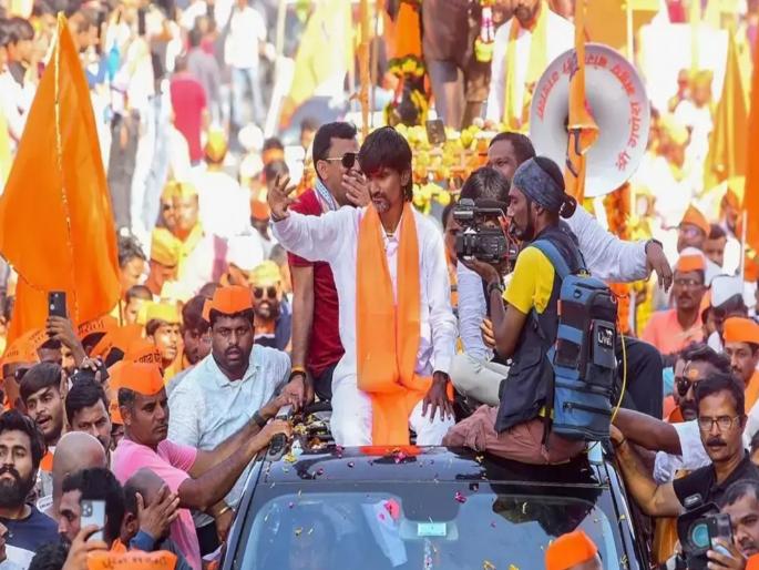manoj jarange patil peace rally in Pune and Pimpri Chinchwad cities | Manoj Jarange Patil: मनोज जरांगे पाटलांची पुणे आणि पिंपरी चिंचवड शहरात शांतता फेरी manoj jarange patil peace rally in Pune and Pimpri Chinchwad cities | Manoj Jarange Patil: मनोज जरांगे पाटलांची पुणे आणि पिंपरी चिंचवड शहरात शांतता फेरी