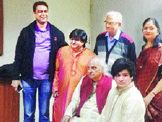 The arrival of Pandit Jasrajji used to be a celebration | पंडित जसराजजींचे येणे एक उत्सव असायचा The arrival of Pandit Jasrajji used to be a celebration | पंडित जसराजजींचे येणे एक उत्सव असायचा