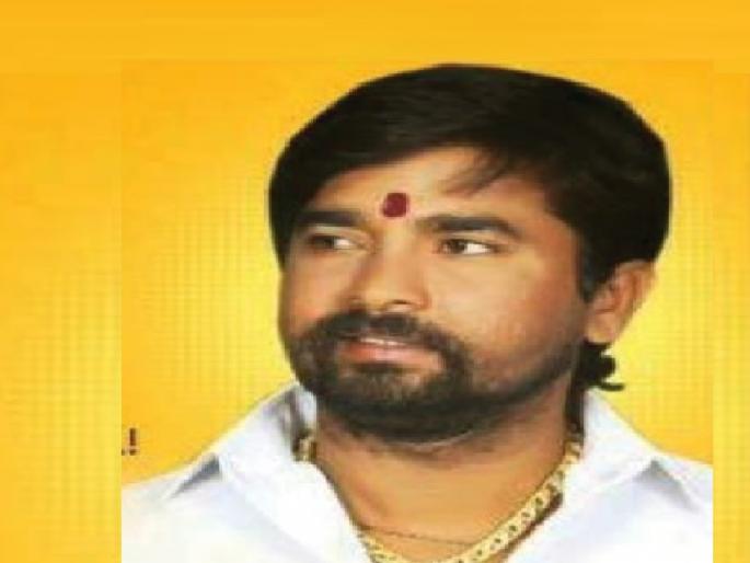 Cinestyle firing in Jat in Sangli, killing of corporators | सांगलीतील जतमध्ये भाजपच्या माजी नगरसेवकावर भरदिवसा गोळीबार, डोक्यात दगड घालून केला खून Cinestyle firing in Jat in Sangli, killing of corporators | सांगलीतील जतमध्ये भाजपच्या माजी नगरसेवकावर भरदिवसा गोळीबार, डोक्यात दगड घालून केला खून