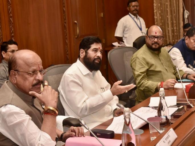 2000 crore approved for Jat Taluka, Chief Minister decision | कर्नाटक-महाराष्ट्र सीमावाद: जत तालुक्यासाठी दोन हजार कोटी मंजूर, मुख्यमंत्र्यांचा निर्णय 2000 crore approved for Jat Taluka, Chief Minister decision | कर्नाटक-महाराष्ट्र सीमावाद: जत तालुक्यासाठी दोन हजार कोटी मंजूर, मुख्यमंत्र्यांचा निर्णय