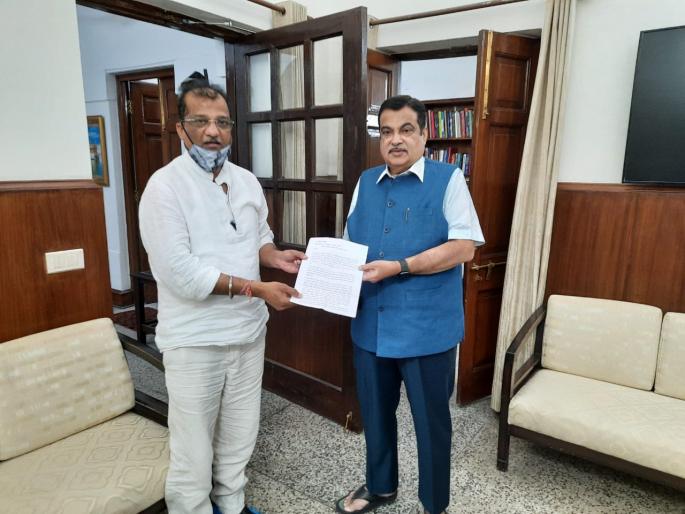 Action will be taken against 'those' contractors of the highway! | Nitin Gadkari : महामार्गाच्या 'त्या' ठेकेदारांवर कारवाई करणार !