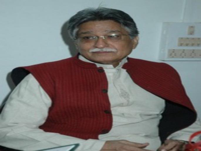 Good -bad should be done by censorship: Javed Siddiqui | चांगल्या वाईटाची ’सेन्सॉरशिप’ करता आली पाहिजे : जावेद सिद्दीकी  Good -bad should be done by censorship: Javed Siddiqui | चांगल्या वाईटाची ’सेन्सॉरशिप’ करता आली पाहिजे : जावेद सिद्दीकी