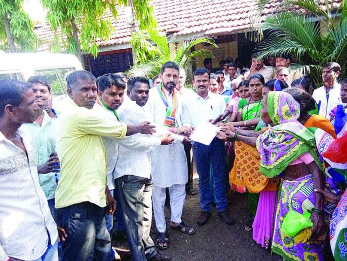 MNS aggressor from various questions | विविध प्रश्नांवरून मनसे आक्रमक MNS aggressor from various questions | विविध प्रश्नांवरून मनसे आक्रमक