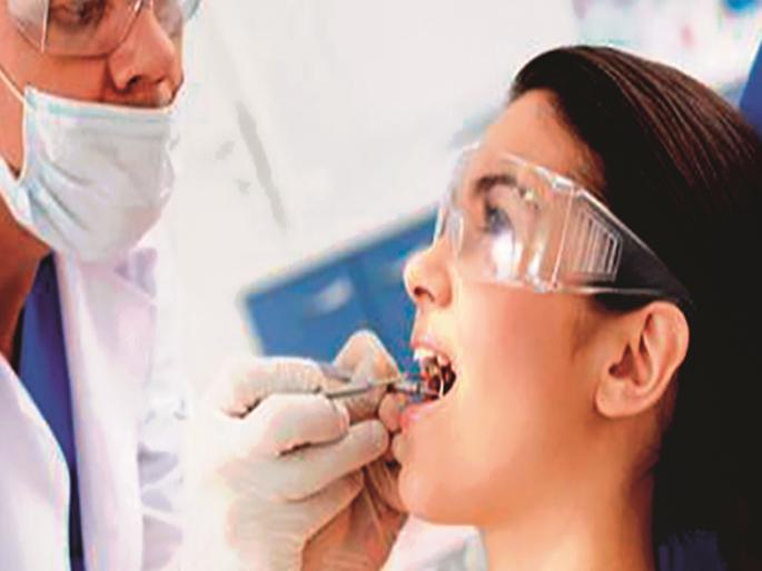 Oh wow! Your jaw like mother, teeth like father! | अरे व्वा! तुमचा जबडा आईसारखा, दात वडिलांसारखे! Oh wow! Your jaw like mother, teeth like father! | अरे व्वा! तुमचा जबडा आईसारखा, दात वडिलांसारखे!