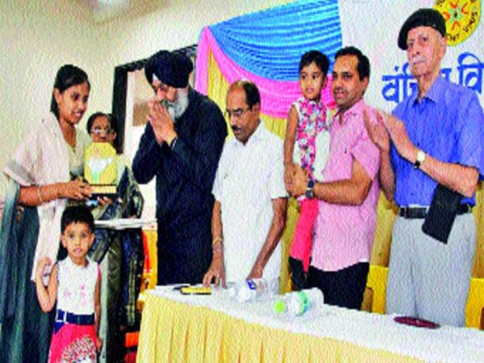 Shahid's family should be self-sufficient - Brig Raghunath Jathar | शहिदांच्या कुटुंबीयांनी स्वावलंबी व्हावे - ब्रिगेडियर रघुनाथ जठार Shahid's family should be self-sufficient - Brig Raghunath Jathar | शहिदांच्या कुटुंबीयांनी स्वावलंबी व्हावे - ब्रिगेडियर रघुनाथ जठार