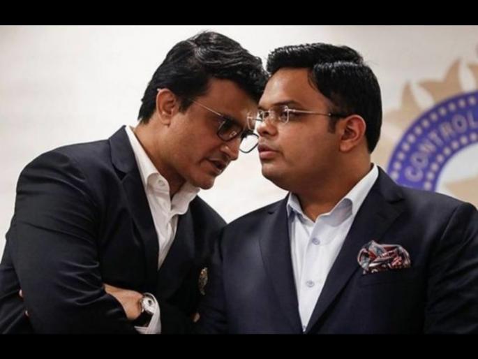 Fans criticize BCCI's for only donate 51 cr for tackling Corona virus svg | Coronaशी मुकाबला करण्यासाठी BCCIनं केलेल्या मदतीवर चाहते भडकले; म्हणाले, भीक देताय का?