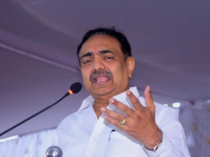 Sharad Pawar led Jayant Patil slammed Mahayuti saying What kind of situation is this as Farmers in Maharashtra ending lives due to no money loan waiver | "ही काय परिस्थिती निर्माण केलीये? महाराष्ट्रातला शेतकरी इतका..."; जयंत पाटलांचा सरकारला सवाल
