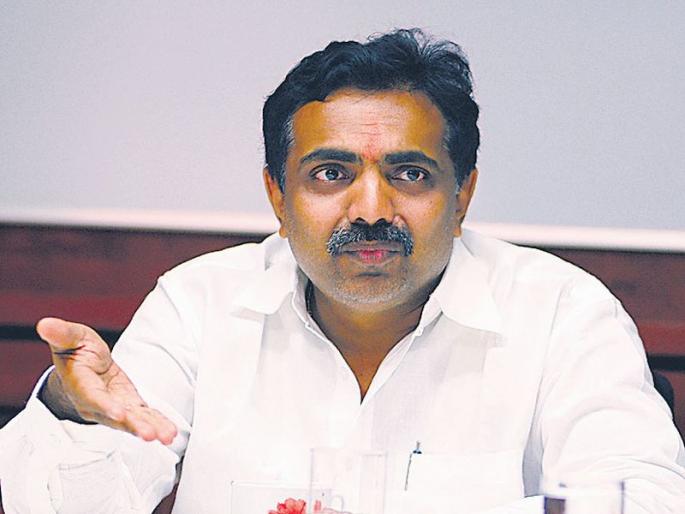 coronavirus: Jayant Patil's strongly advised to administration on the rising corona patients in Islampur BKP | coronavirus : वाढत्या कोरोनाबधितांच्या पार्श्वभूमीवर संपूर्ण इस्लामपूर सील, जयंत पाटील यांच्या प्रशासनाला कडक सूचना coronavirus: Jayant Patil's strongly advised to administration on the rising corona patients in Islampur BKP | coronavirus : वाढत्या कोरोनाबधितांच्या पार्श्वभूमीवर संपूर्ण इस्लामपूर सील, जयंत पाटील यांच्या प्रशासनाला कडक सूचना