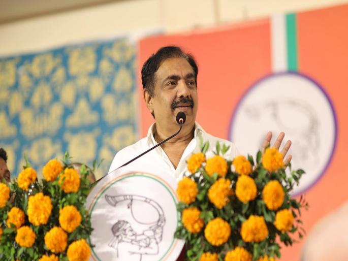 Everything has become dear to them to save the beloved chair Jayant Patil | Jayant Patil: सत्ता जाण्याची शक्यता असल्याने त्यांच्यासाठी सर्व काही लाडके होऊ शकते - जयंत पाटील Everything has become dear to them to save the beloved chair Jayant Patil | Jayant Patil: सत्ता जाण्याची शक्यता असल्याने त्यांच्यासाठी सर्व काही लाडके होऊ शकते - जयंत पाटील