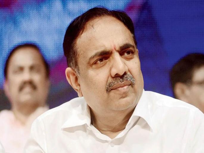 Jayant Patil will join BJP soon MP Sanjaykaka Patil's big statement | 'जयंत पाटलांचा लवकरच भाजपात प्रवेश होईल', खासदार संजयकाका पाटलांचं मोठं विधान Jayant Patil will join BJP soon MP Sanjaykaka Patil's big statement | 'जयंत पाटलांचा लवकरच भाजपात प्रवेश होईल', खासदार संजयकाका पाटलांचं मोठं विधान