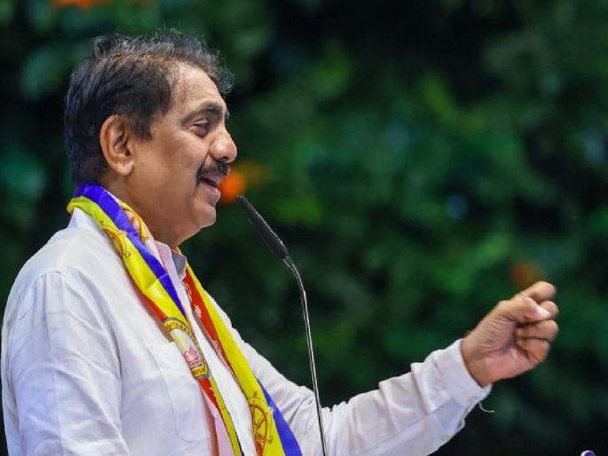 When the Mahavikas Aghadi government comes, we will give better benefits to the sisters than this says Jayant Patil | लाडक्या बहिणीला आणखी लाभ देऊ : जयंत पाटील; इस्लामपूर येथे मुसळधार पावसातही सभेला गर्दी When the Mahavikas Aghadi government comes, we will give better benefits to the sisters than this says Jayant Patil | लाडक्या बहिणीला आणखी लाभ देऊ : जयंत पाटील; इस्लामपूर येथे मुसळधार पावसातही सभेला गर्दी