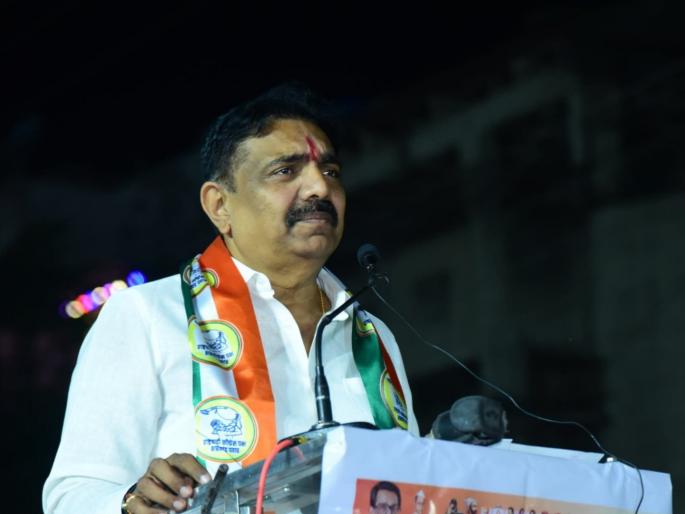 "Chief Minister and two Deputy Chief Ministers tied Maharashtra to Gujarat's stake", comments Jayant Patal | Jayant Patil: "मुख्यमंत्री व दोन उपमुख्यमंत्र्यांनी महाराष्ट्र गुजरातच्या दावणीला बांधला", जयंत पाटलांची टीका "Chief Minister and two Deputy Chief Ministers tied Maharashtra to Gujarat's stake", comments Jayant Patal | Jayant Patil: "मुख्यमंत्री व दोन उपमुख्यमंत्र्यांनी महाराष्ट्र गुजरातच्या दावणीला बांधला", जयंत पाटलांची टीका