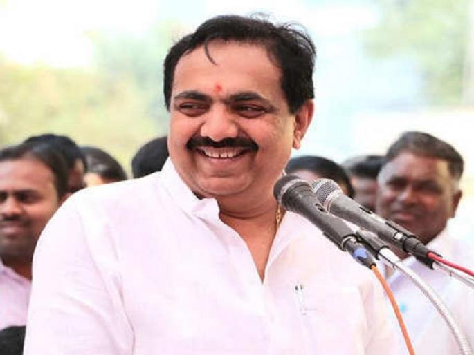 The government fall its a Fadnavis fake statement only to keep its army intact, says Jayant Patil | स्वत:चं सैन्य शाबूत ठेवण्यासाठीच फडणवीसांची सरकार पडणार, अशी आवई - जयंत पाटील The government fall its a Fadnavis fake statement only to keep its army intact, says Jayant Patil | स्वत:चं सैन्य शाबूत ठेवण्यासाठीच फडणवीसांची सरकार पडणार, अशी आवई - जयंत पाटील