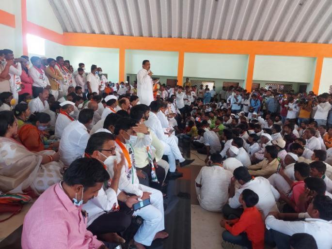 shiv sena saamna agralekh slams ncp jayant patil west bengal election on crowd coronavirus | "समोरच्या गर्दीत कोरोना चिरडून मेला असंच बहुतेक पुढाऱ्यांना वाटू लागलंय" shiv sena saamna agralekh slams ncp jayant patil west bengal election on crowd coronavirus | "समोरच्या गर्दीत कोरोना चिरडून मेला असंच बहुतेक पुढाऱ्यांना वाटू लागलंय"