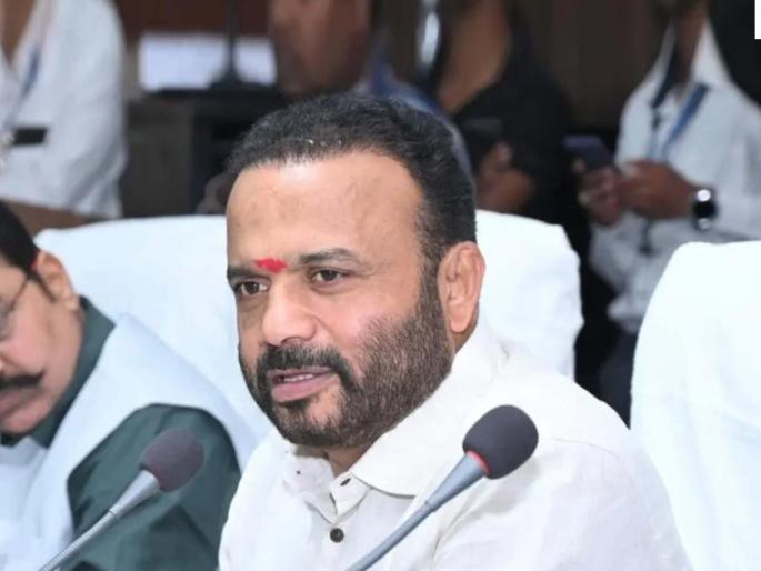 Zilla Parishad to provide Judo, Karate, Yoga training to girls and female teachers in schools | जिल्हा परिषद शाळांतील मुलींना, महिला शिक्षकांना देणार ज्युडो कराटे, योग प्रशिक्षण Zilla Parishad to provide Judo, Karate, Yoga training to girls and female teachers in schools | जिल्हा परिषद शाळांतील मुलींना, महिला शिक्षकांना देणार ज्युडो कराटे, योग प्रशिक्षण