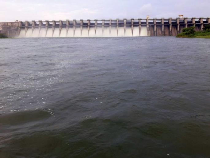 Extension of filing of affidavit in Jalavikwadi water theft | जायकवाडीतील पाणी चोरीप्रकरणी शपथपत्र दाखल करण्यास मुदतवाढ