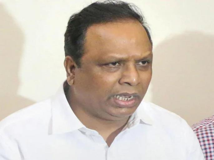 Mumbaikars remember after the shaking of the seat of power - Ashish Shelar | सत्तेची खुर्ची डळमळीत झाल्याने मुंबईकरांची आठवण - शेलार Mumbaikars remember after the shaking of the seat of power - Ashish Shelar | सत्तेची खुर्ची डळमळीत झाल्याने मुंबईकरांची आठवण - शेलार