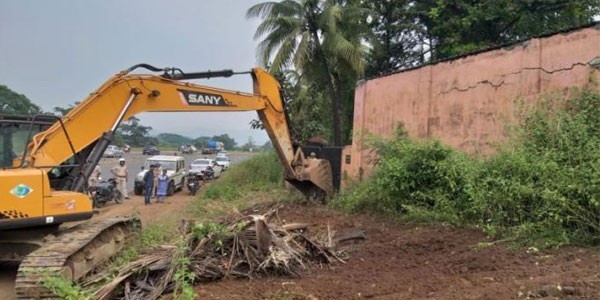 Two work order orders for the same job | एकाच कामाचे दोन कार्यारंभ आदेश Two work order orders for the same job | एकाच कामाचे दोन कार्यारंभ आदेश