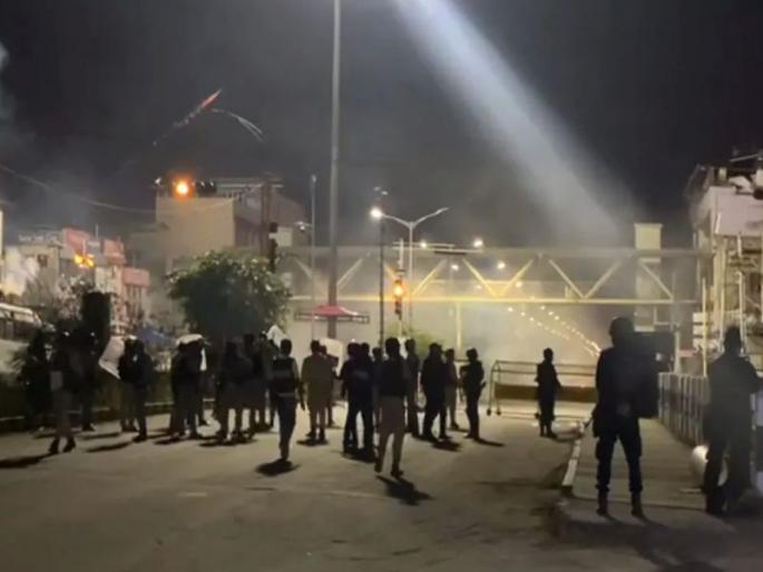 What has been done to stop the violence in Manipur?; Report, orders of the Supreme Court | मणिपूरमध्ये हिंसाचार थांबविण्यास काय केले?; अहवाल द्या, सुप्रीम कोर्टाचे आदेश What has been done to stop the violence in Manipur?; Report, orders of the Supreme Court | मणिपूरमध्ये हिंसाचार थांबविण्यास काय केले?; अहवाल द्या, सुप्रीम कोर्टाचे आदेश