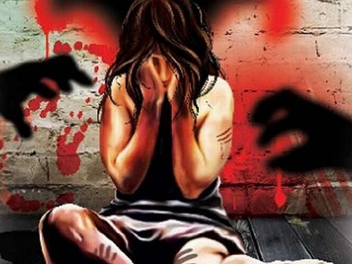 Rape threatened to kill brother, then abortion; Crime against 11 persons | धक्कादायक! भावाला जीवे मारण्याची धमकी देऊन बलात्कार, नंतर गर्भपात; ११ जणांविरोधात गुन्हा Rape threatened to kill brother, then abortion; Crime against 11 persons | धक्कादायक! भावाला जीवे मारण्याची धमकी देऊन बलात्कार, नंतर गर्भपात; ११ जणांविरोधात गुन्हा