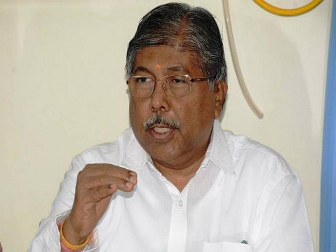 Farmer fraud is underway; BJP Chandrakant Patil criticizes loan waiver | शेतकऱ्यांची फसवणूक सुरु आहे; चंद्रकांत पाटील यांची कर्जमाफीवर टीका Farmer fraud is underway; BJP Chandrakant Patil criticizes loan waiver | शेतकऱ्यांची फसवणूक सुरु आहे; चंद्रकांत पाटील यांची कर्जमाफीवर टीका