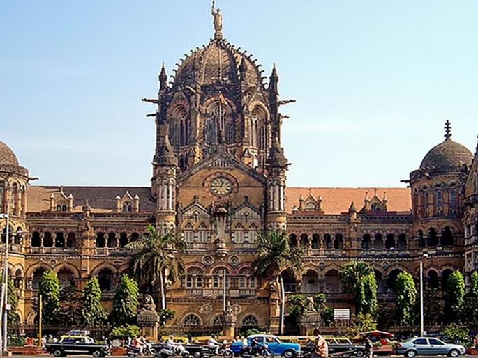 Walk towards the green station of CSMT railway station | सीएसएमटी रेल्वेस्थानकाची हरितस्थानकाच्या दिशेने वाटचाल Walk towards the green station of CSMT railway station | सीएसएमटी रेल्वेस्थानकाची हरितस्थानकाच्या दिशेने वाटचाल