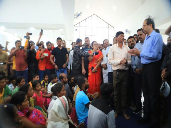 Former CM Uddhav Thackeray today met the citizens who survived the Irshalwadi landslide | आम्ही सगळे तुमच्यासोबत, मी सरकारकडेही जाण्यास तयार; उद्धव ठाकरेंची इर्शाळवाडीला भेट Former CM Uddhav Thackeray today met the citizens who survived the Irshalwadi landslide | आम्ही सगळे तुमच्यासोबत, मी सरकारकडेही जाण्यास तयार; उद्धव ठाकरेंची इर्शाळवाडीला भेट