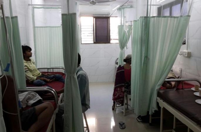 Patients with dengue, malaria negative will be tested for Zika virus | 'त्या' रुग्णांची झिका व्हायरससाठी चाचणी करण्यात येणार; राज्यातील आरोग्य यंत्रणा सर्तक Patients with dengue, malaria negative will be tested for Zika virus | 'त्या' रुग्णांची झिका व्हायरससाठी चाचणी करण्यात येणार; राज्यातील आरोग्य यंत्रणा सर्तक