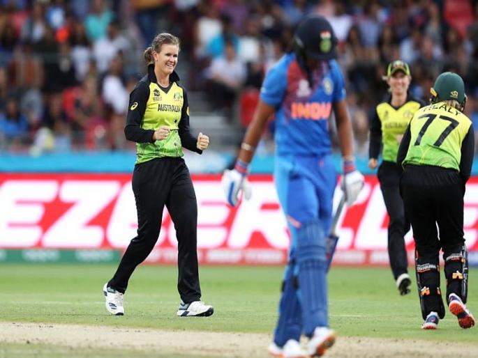 Women's T20 World Cup, India vs. Aus : India challenge Australia by 133 runs | Women's T20 World Cup, India vs. Aus: दीप्ती शर्माची झुंज; भारताचे ऑस्ट्रेलियाला 133 धावांचे आव्हान