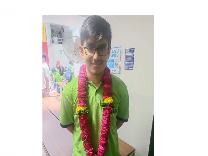 Nagpur boy Adwai Krishna came first from Maharashtra in the 'JEE' main examination | JEE Main Exam Result 2022 : ‘जेईई मेन’मध्ये नागपूरचा अद्वय क्रिष्णा महाराष्ट्रातून पहिला Nagpur boy Adwai Krishna came first from Maharashtra in the 'JEE' main examination | JEE Main Exam Result 2022 : ‘जेईई मेन’मध्ये नागपूरचा अद्वय क्रिष्णा महाराष्ट्रातून पहिला