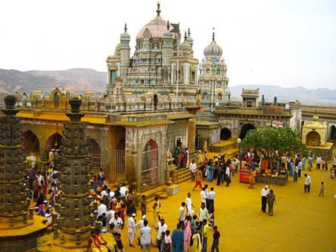 Coronavirus : Jejuri devotees detained; The temple will remain closed till 31 March | Coronavirus : कोरोनाचा प्रादुर्भाव रोखण्यासाठी जेजुरीत भाविकांना दर्शनबंदी ; ३१ मार्चपर्यंत मंदिर राहणार बंद