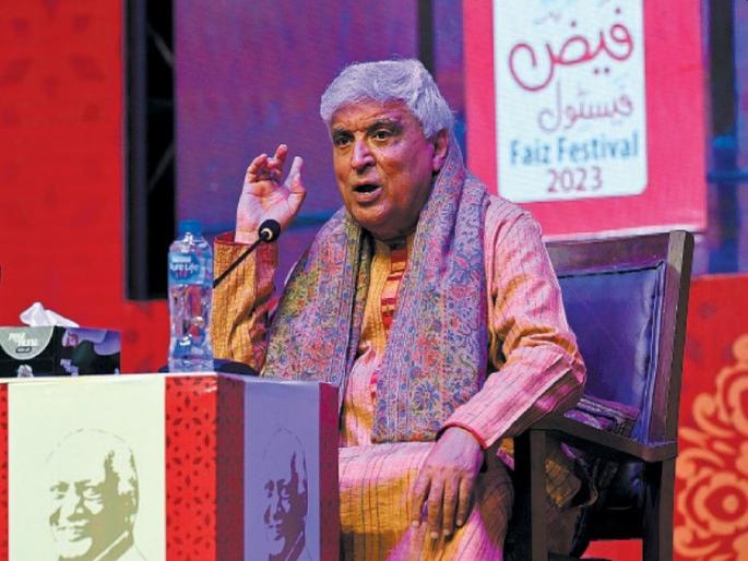 Javed akhtar, Lata, Shabana... and Pakistan! As bitter as it may be, the truth is saying | जावेद, लता, शबाना... आणि पाकिस्तान! कितीही कडवे असू दे, खरे आहे ते... Javed akhtar, Lata, Shabana... and Pakistan! As bitter as it may be, the truth is saying | जावेद, लता, शबाना... आणि पाकिस्तान! कितीही कडवे असू दे, खरे आहे ते...