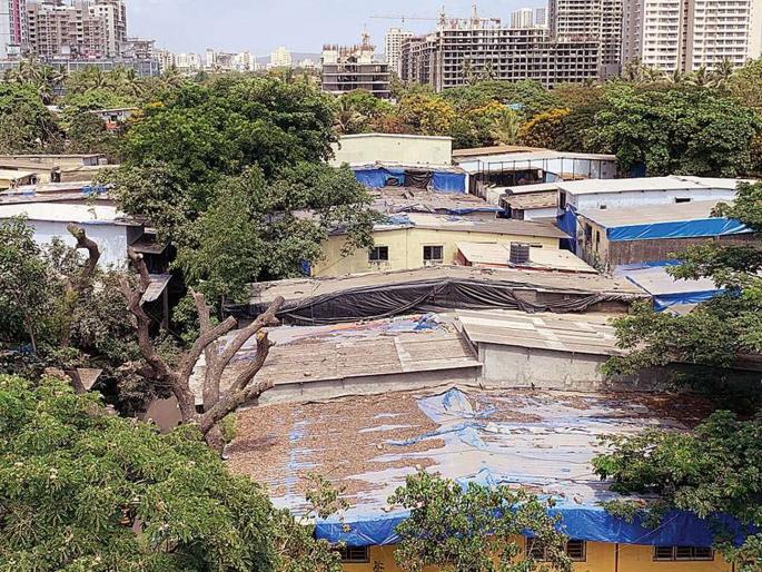 decision to redevelop Motilal Nagar was a benefit to builder through the back door | "मोतीलाल नगरच्या पुनर्विकासाचा निर्णय म्हणजे मागच्या दाराने बिल्डरला दिले आंदण" decision to redevelop Motilal Nagar was a benefit to builder through the back door | "मोतीलाल नगरच्या पुनर्विकासाचा निर्णय म्हणजे मागच्या दाराने बिल्डरला दिले आंदण"