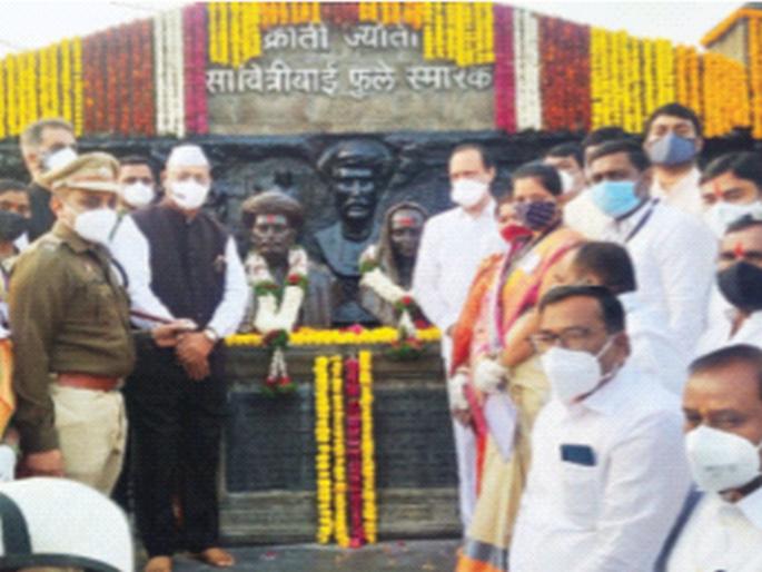 72 women's hostels will be set up in the name of Gyanjyoti in the state | राज्यात ज्ञानज्योतींच्या नावाने ७२ महिला वसतिगृहे उभारणार 72 women's hostels will be set up in the name of Gyanjyoti in the state | राज्यात ज्ञानज्योतींच्या नावाने ७२ महिला वसतिगृहे उभारणार