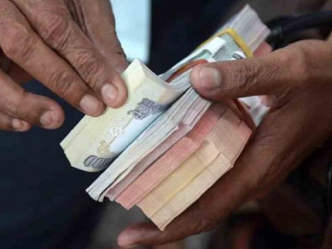 Adani Group employee arrested in Odisha for trying to bribe IAS officer with sweets box | मिठाईच्या डब्यातून IAS अधिकाऱ्याला लाच देण्याचा प्रयत्न, अदानी ग्रुपच्या कर्मचाऱ्याला ओडिशात अटक Adani Group employee arrested in Odisha for trying to bribe IAS officer with sweets box | मिठाईच्या डब्यातून IAS अधिकाऱ्याला लाच देण्याचा प्रयत्न, अदानी ग्रुपच्या कर्मचाऱ्याला ओडिशात अटक