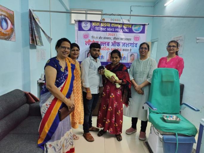 A child's eye surgery was successful in Jalgaon | दृष्टी संकटाने अंधारले तान्हुल्या ‘प्रणय’ला...‘लता’वेलीने फुलविले ‘भोई’ राजाच्या आयुष्याला! A child's eye surgery was successful in Jalgaon | दृष्टी संकटाने अंधारले तान्हुल्या ‘प्रणय’ला...‘लता’वेलीने फुलविले ‘भोई’ राजाच्या आयुष्याला!