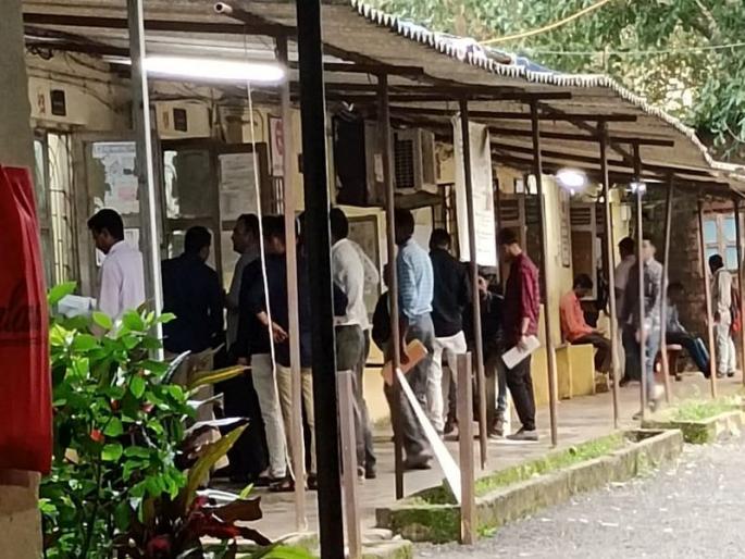 Not getting license from Kalyan RTO office for three months; Arbitrariness of RTO office | कल्याण आरटीओ कार्यालयातून तीन महिन्यापासून लायसन मिळेना; आरटीओ कार्यालयाची मनमानी Not getting license from Kalyan RTO office for three months; Arbitrariness of RTO office | कल्याण आरटीओ कार्यालयातून तीन महिन्यापासून लायसन मिळेना; आरटीओ कार्यालयाची मनमानी