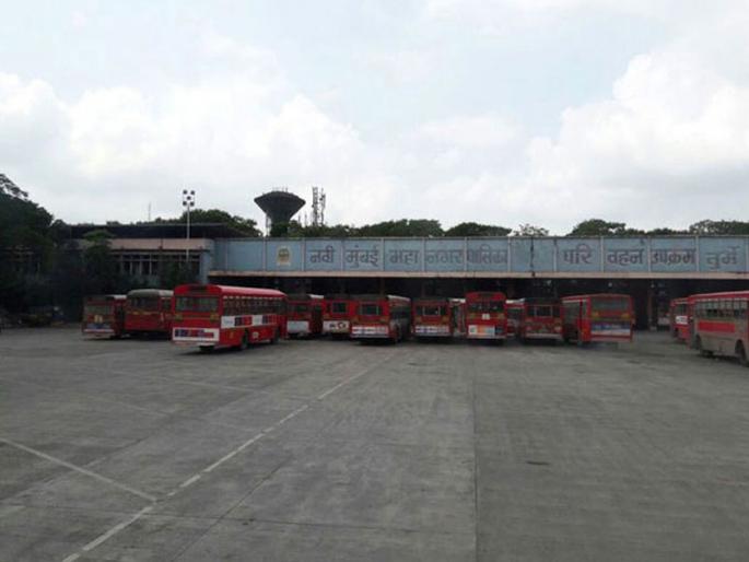 Protest of NMMT employees at Turbhe Depot | तुर्भे डेपोत एनएमएमटी कर्मचाऱ्यांचे आंदोलन Protest of NMMT employees at Turbhe Depot | तुर्भे डेपोत एनएमएमटी कर्मचाऱ्यांचे आंदोलन
