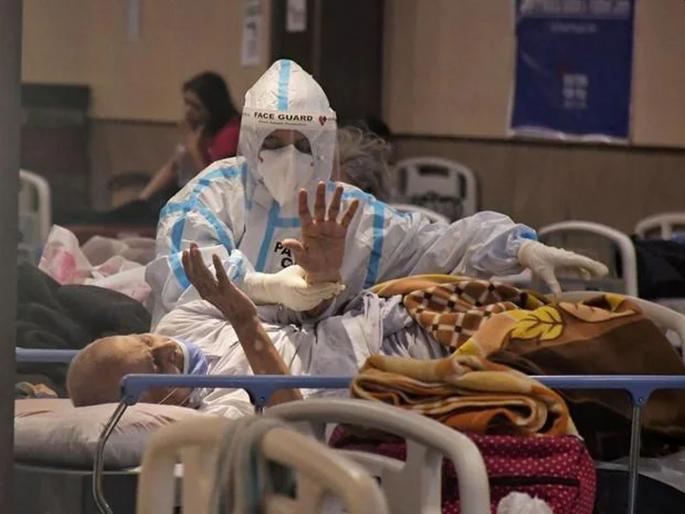 In India, the number of patients with omicron virus will be same as delta corona virus | CoronaVirus, Omicron Update: भारतात डेल्टाबाधितांइतकीच असणार ओमायक्रॉन विषाणूच्या रुग्णांची संख्या