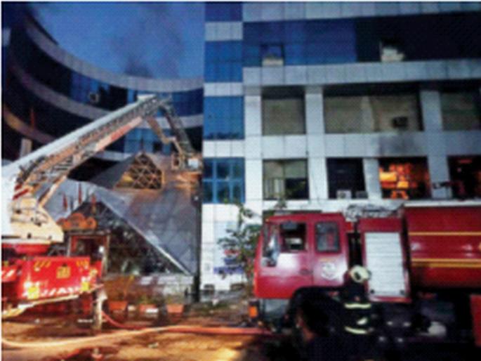 Hospital fire safety in the wind | रुग्णालयांतील अग्नी सुरक्षा वाऱ्यावर Hospital fire safety in the wind | रुग्णालयांतील अग्नी सुरक्षा वाऱ्यावर