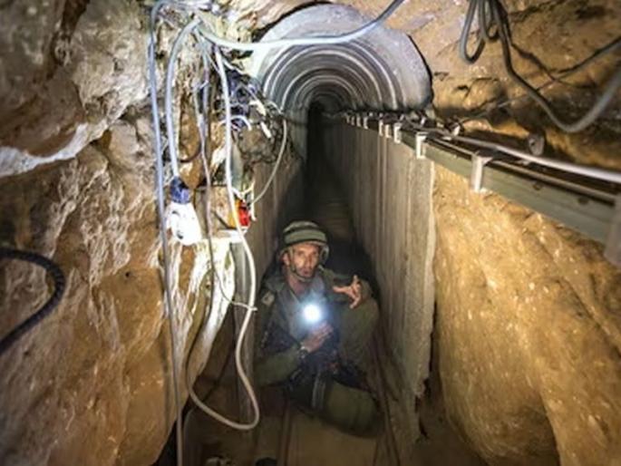 Hamas dug many tunnels here to attack the Israeli border. | भुलभुलैया भुयारं हीच हमासची 'सिक्रेट' ताकद! Hamas dug many tunnels here to attack the Israeli border. | भुलभुलैया भुयारं हीच हमासची 'सिक्रेट' ताकद!